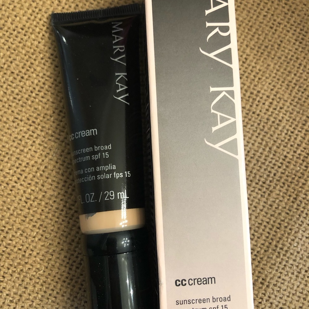 Mary Kay CC Cream light to medium